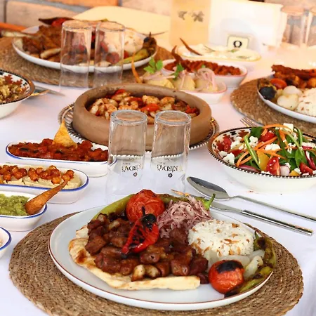 アパートホテル Damlatas 4*